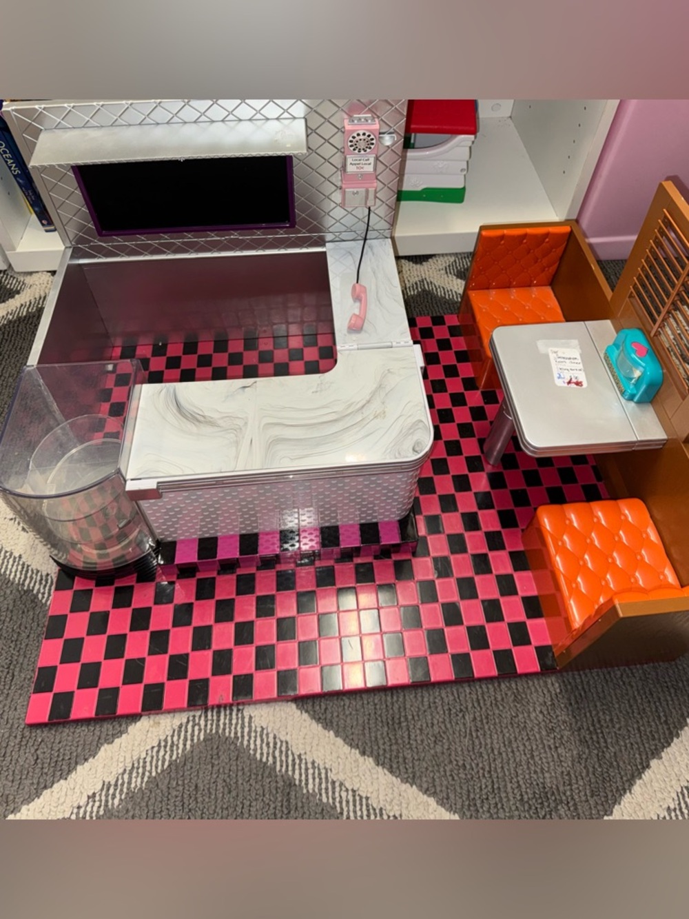 Doll Retro Diner with sounds!